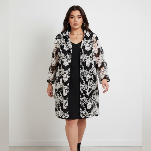 Albert Nipon Dresses & Skirts - Albert Nipon Black and Porcelain Lace Overlay Dress